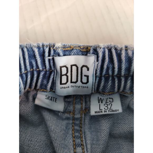 BDG Y2K Skate Cargo Jeans Baggy Womens Sz 25 Wide Leg Drapey 90s Y2K Streetwear - Picture 5 of 10